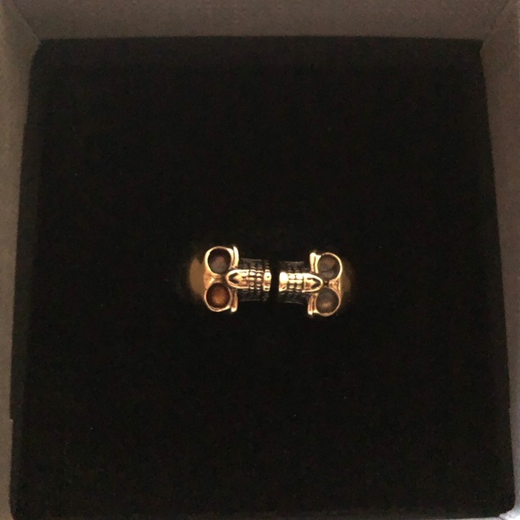 Alexander McQueen Jewelry - ALEXANDER MCQUEEN DOUBLE SKULL RING EU.19 US 9 1/2